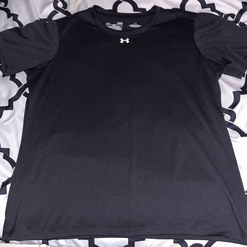 Under Armour Black Short Sleeve T-Shirt